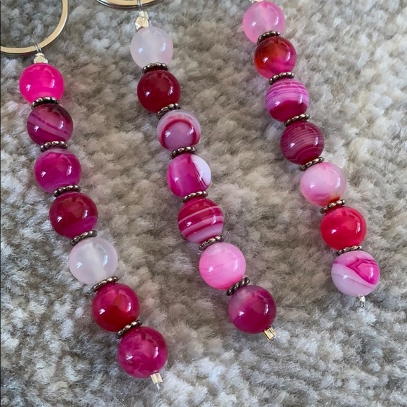 💕HP💕Pink agate beaded keychain - Picture 8 of 11